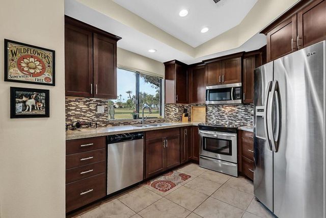 41495 Preston Trail, Palm Desert, CA 92211