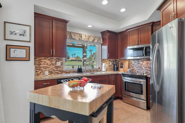 41495 Preston Trail, Palm Desert, CA 92211