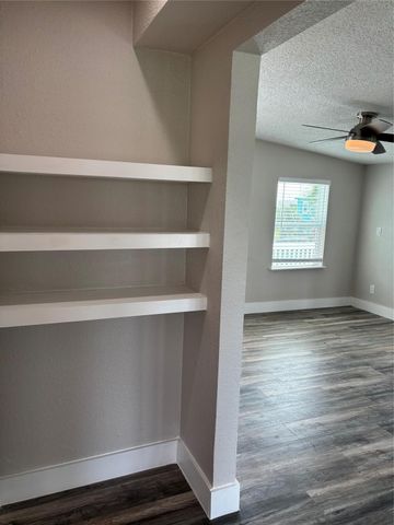 4110 3rd Street, Galveston, TX 77554
