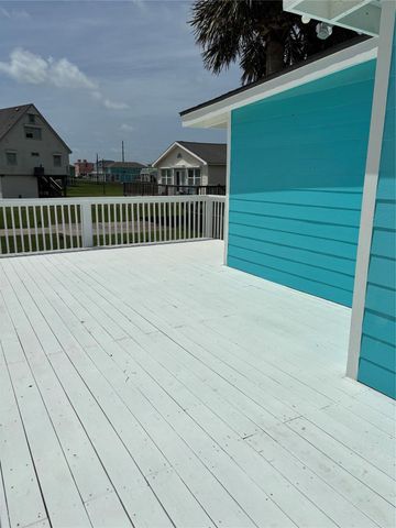 4110 3rd Street, Galveston, TX 77554