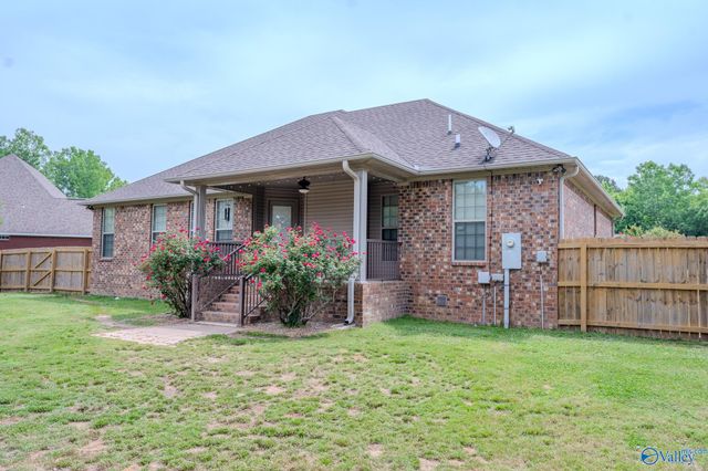 509 Andrew Court, Moulton, AL 35650