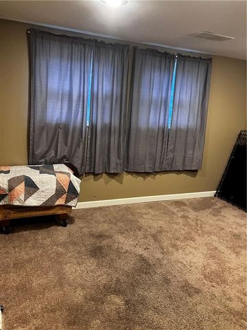 1204 Blueberry Drive, Harrisonville, MO 64701