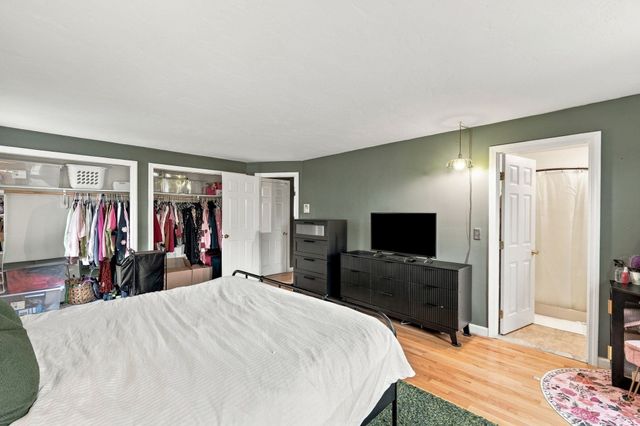 207 Copperwood Dr 37, Stoughton, MA 02072