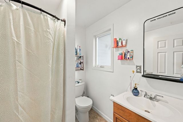 207 Copperwood Dr 37, Stoughton, MA 02072