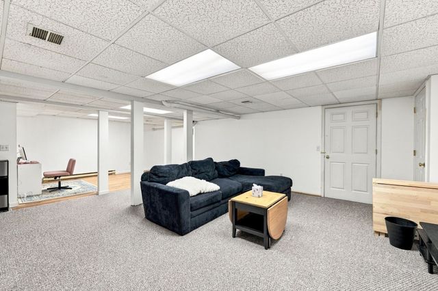 207 Copperwood Dr 37, Stoughton, MA 02072