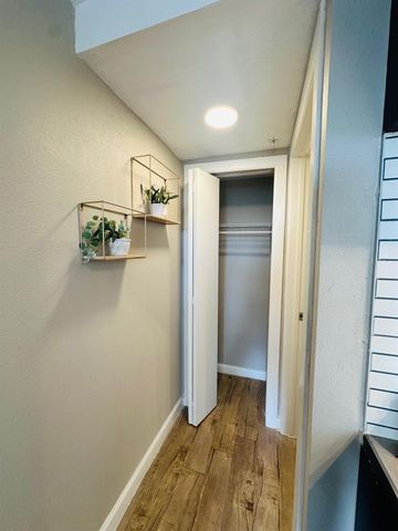 8300 N Interstate 35 Highway, Austin, TX 78753