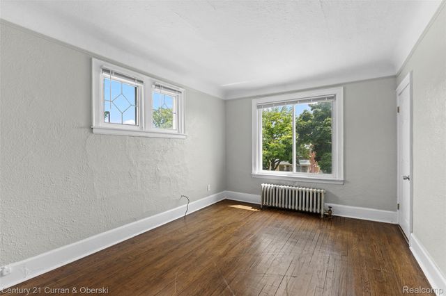 6037 Appoline Street, Dearborn, MI 48126