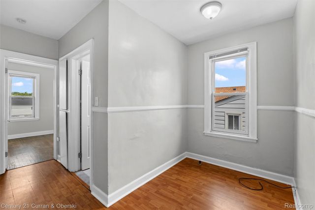 6037 Appoline Street, Dearborn, MI 48126