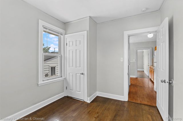 6037 Appoline Street, Dearborn, MI 48126