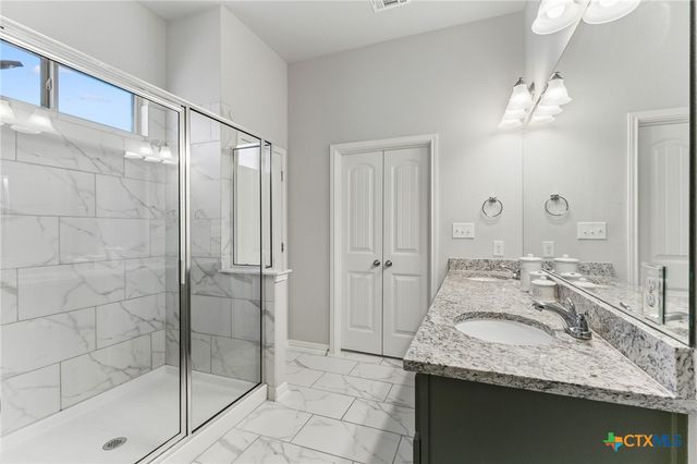 334 Blue Oak Boulevard, San Marcos, TX 78666