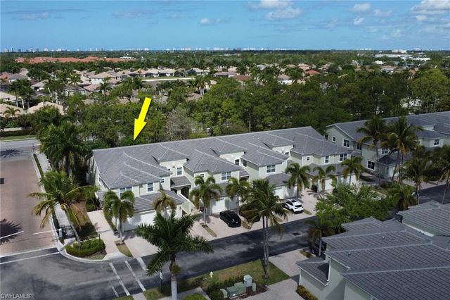 1465 Mariposa CIR 201, Naples, FL 34105