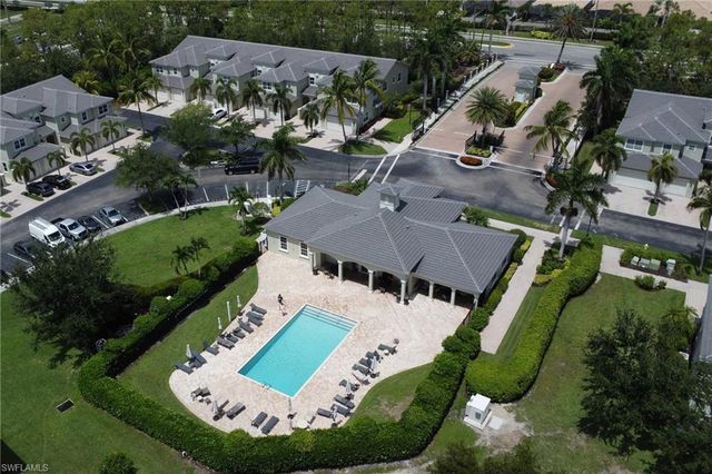 1465 Mariposa CIR 201, Naples, FL 34105