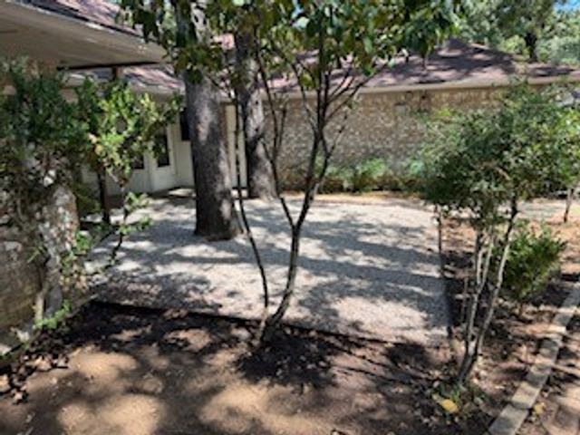 5705 Royal Club Drive, Arlington, TX 76017