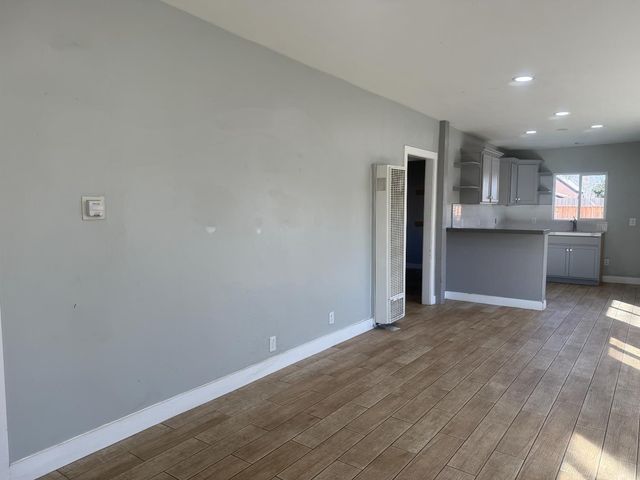 18 B St, Empire, CA 95319