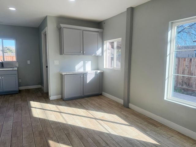 18 B St, Empire, CA 95319