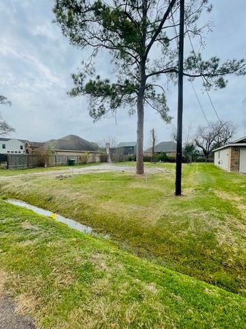 4817 Paula Street, Houston, TX 77033