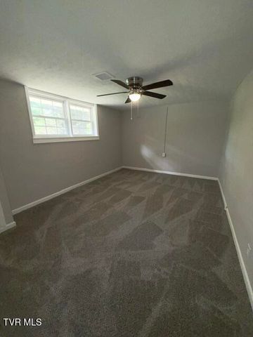 125 Reynolds Hills Drive, Rogersville, TN 37857