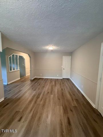 125 Reynolds Hills Drive, Rogersville, TN 37857
