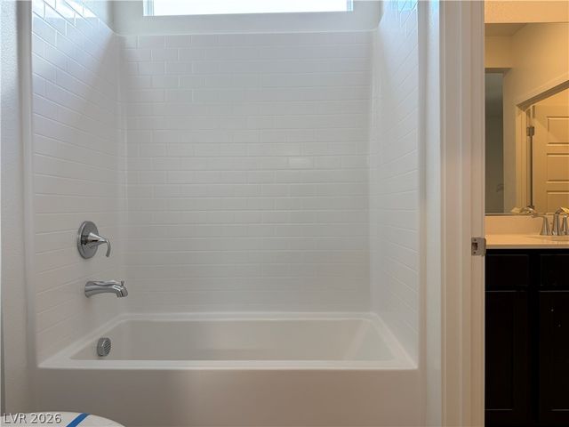 9956 Joshua Foothills Street, Las Vegas, NV 89178