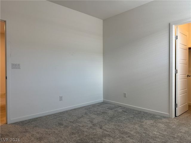 9956 Joshua Foothills Street, Las Vegas, NV 89178