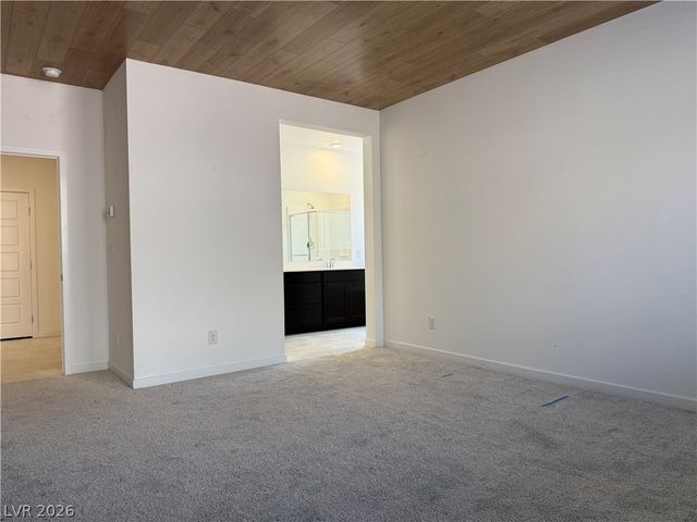 9956 Joshua Foothills Street, Las Vegas, NV 89178