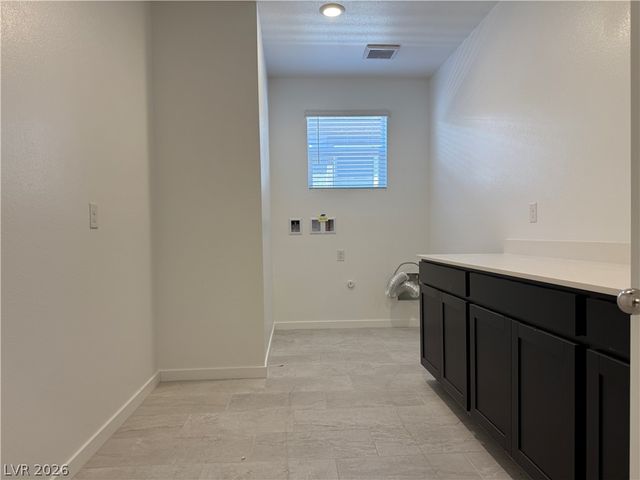 9956 Joshua Foothills Street, Las Vegas, NV 89178