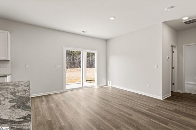 3 Torwood Street, Fountain Inn, SC 29644