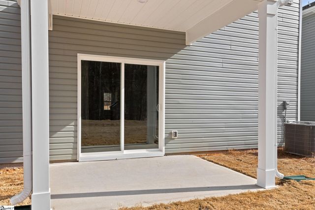 3 Torwood Street, Fountain Inn, SC 29644
