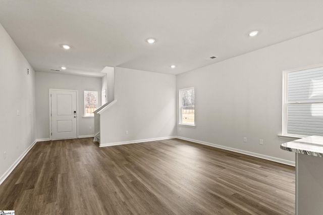 3 Torwood Street, Fountain Inn, SC 29644