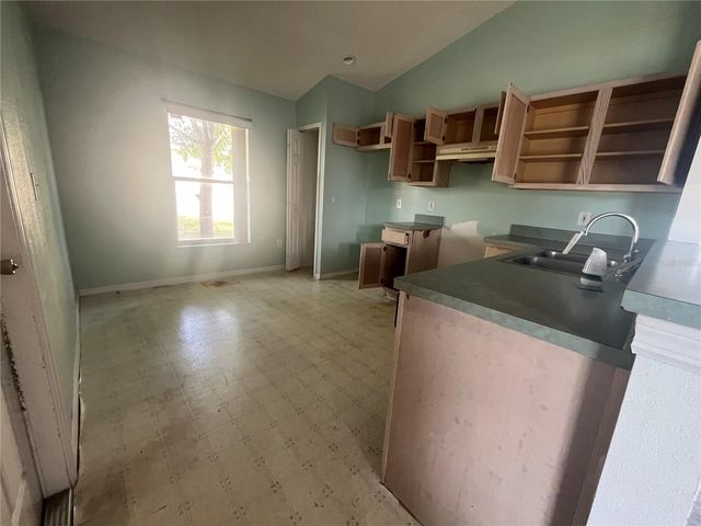 318 WALPOLE LOOP, Davenport, FL 33897