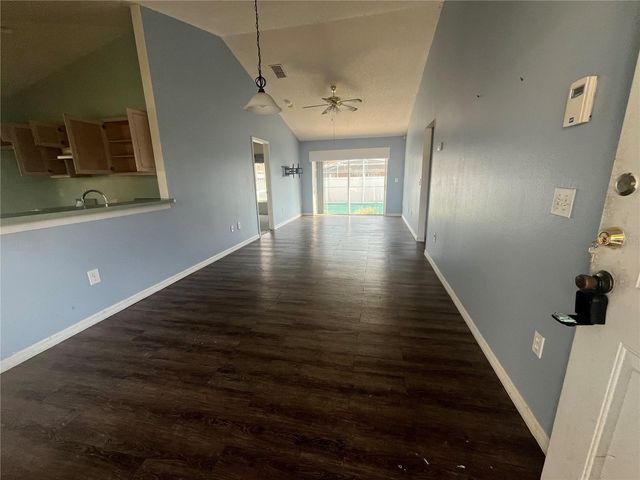 318 WALPOLE LOOP, Davenport, FL 33897