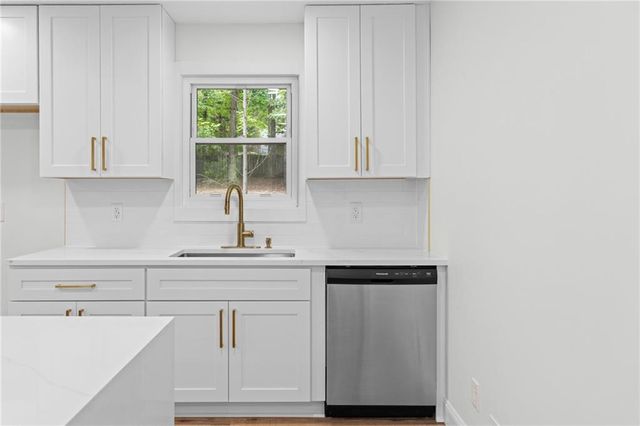 412 Trotters Ridge Ridge, Lawrenceville, GA 30043