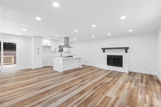 412 Trotters Ridge Ridge, Lawrenceville, GA 30043