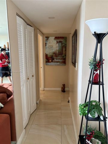 2150 Sans Souci Blvd B1605, North Miami, FL 33181