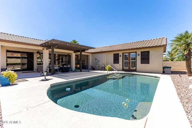 24614 S LAKEWAY Circle SE, Sun Lakes, AZ 85248