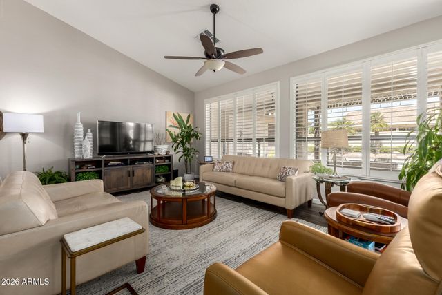 24614 S LAKEWAY Circle SE, Sun Lakes, AZ 85248