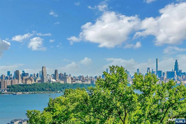 1500 Palisade Avenue 5D, Fort Lee, NJ 07024