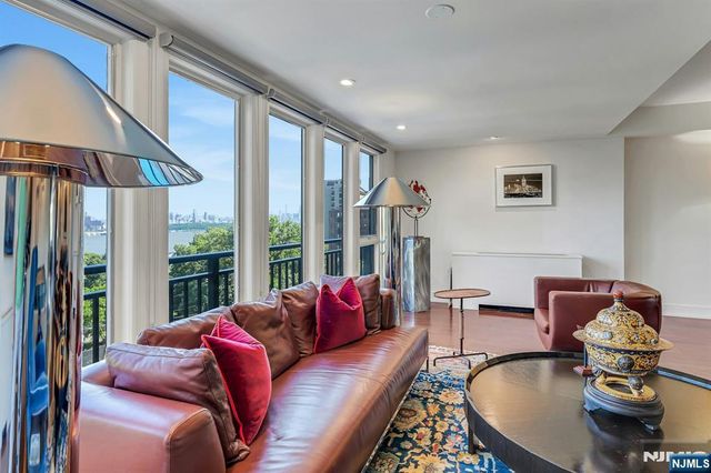 1500 Palisade Avenue 5D, Fort Lee, NJ 07024