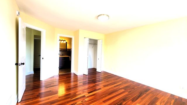 2164 W Concord Lane, Addison, IL 60101