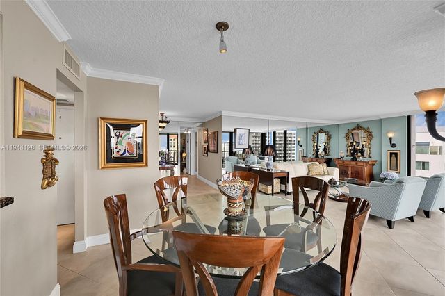 936 Intracoastal Dr 16A, Fort Lauderdale, FL 33304