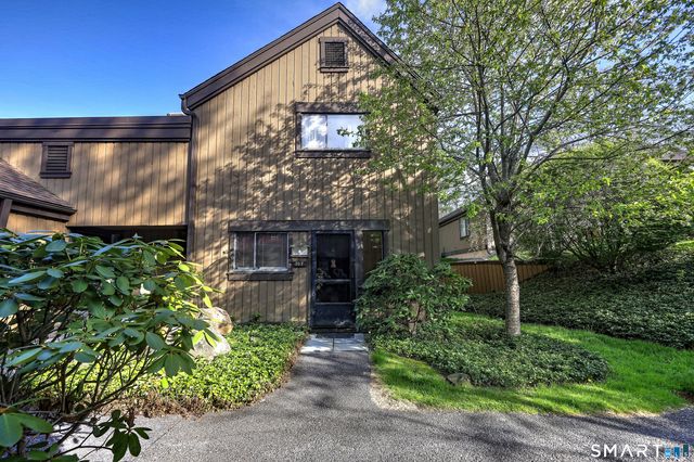 59 Heritage Village F, Southbury, CT 06488