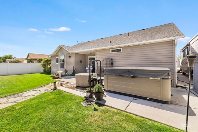 1440 Cayuse Creek Dr, Kimberly, ID 83341
