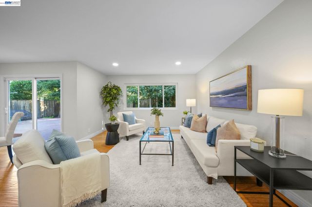 2785 Canyon Creek Dr, San Ramon, CA 94583