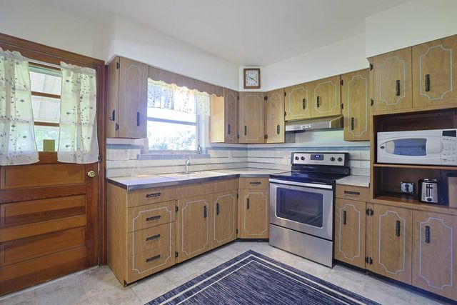 2559 Amsterdam Road, Villa Hills, KY 41017