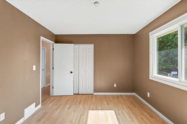7631 Ontario Boulevard, Eden Prairie, MN 55344