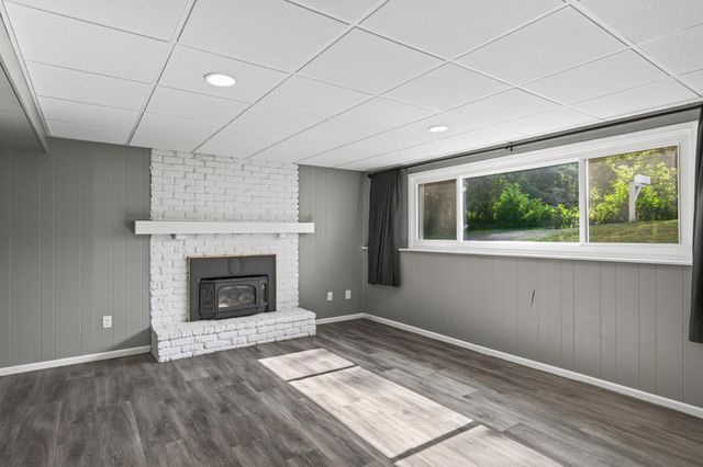 7631 Ontario Boulevard, Eden Prairie, MN 55344
