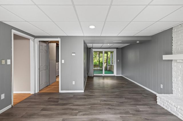 7631 Ontario Boulevard, Eden Prairie, MN 55344