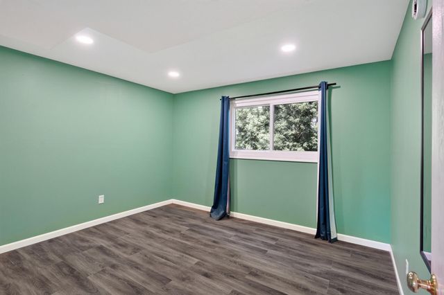 7631 Ontario Boulevard, Eden Prairie, MN 55344