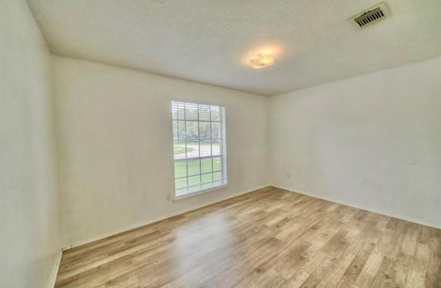 2607 N Brompton Drive, Pearland, TX 77584