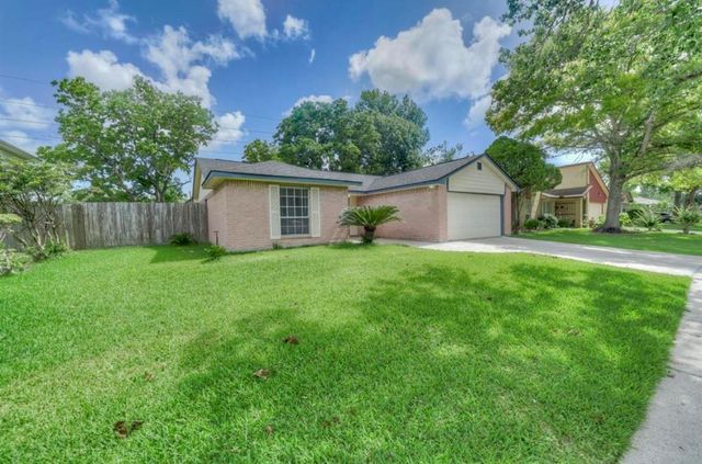 2607 N Brompton Drive, Pearland, TX 77584